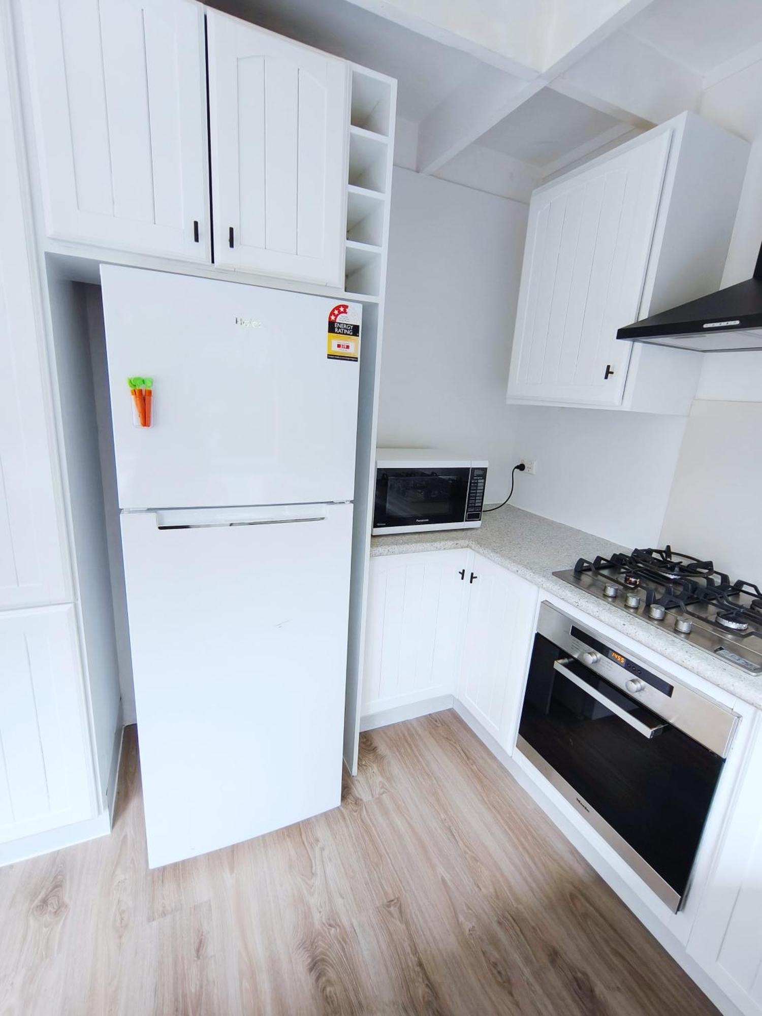 Spacious 7 Brs Retreat With 2 Kitchen And 3 Baths Movie Night Garden Villa *