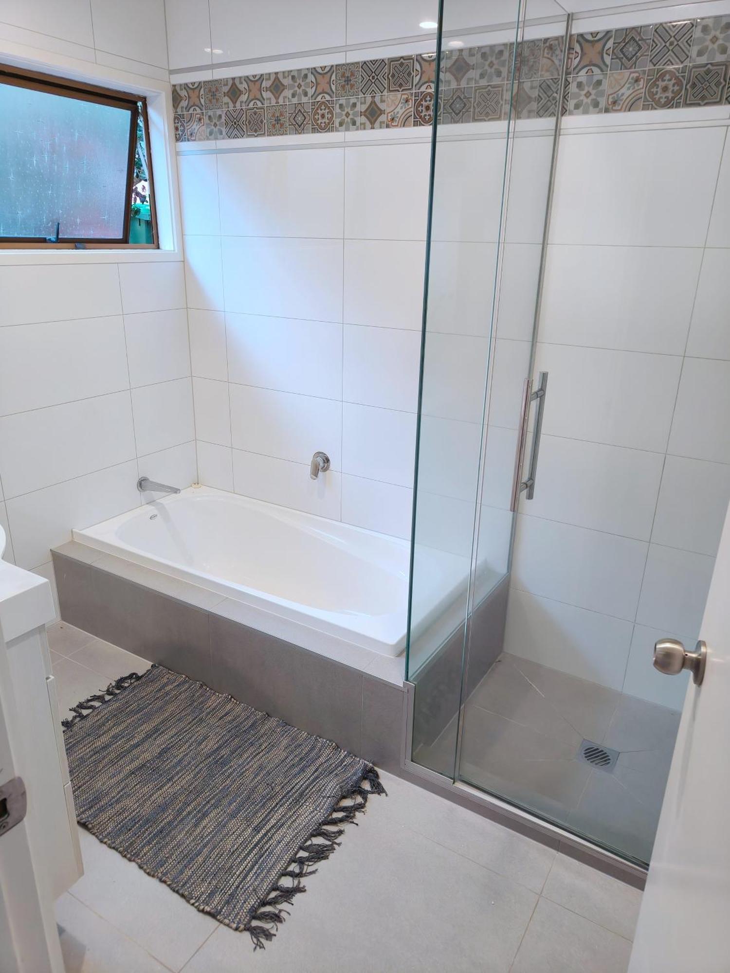 Villa Spacious 7 Brs Retreat With 2 Kitchen And 3 Baths Movie Night Garden