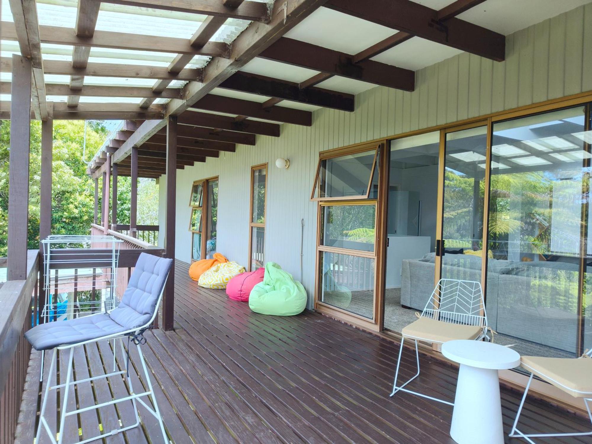 Spacious 7 Brs Retreat With 2 Kitchen And 3 Baths Movie Night Garden